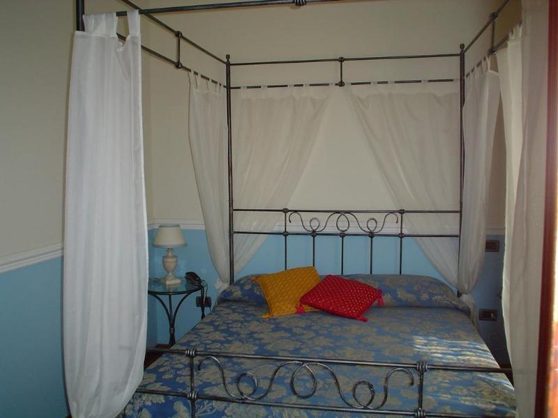 Petit Chateau Montecatini Terme Bagian luar foto