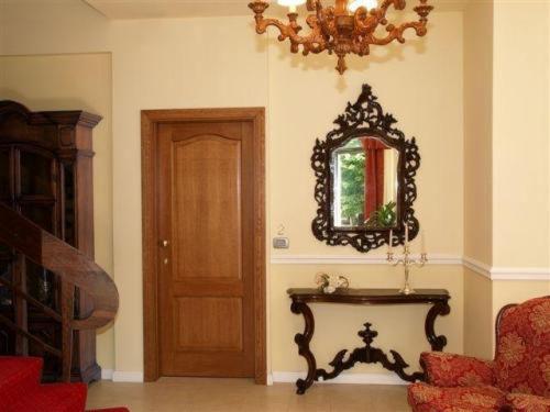 Petit Chateau Montecatini Terme Bagian luar foto